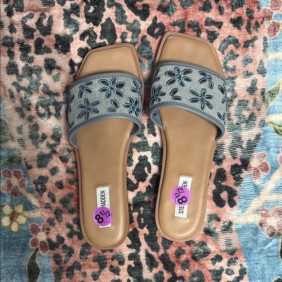 Steve Madden Shoes - 〰️ steve madden sandals